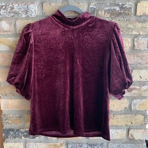LAUNDRY by Shelli Segal Burgundy Velvet Puff Sleeve Top